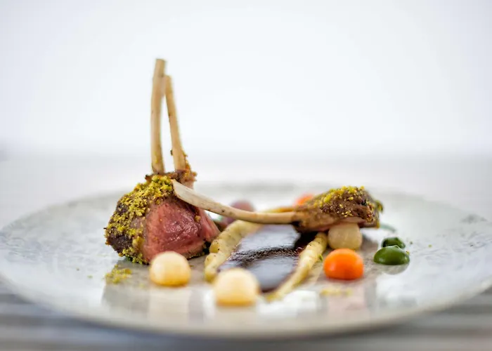 Hotel Almar Timi Ama