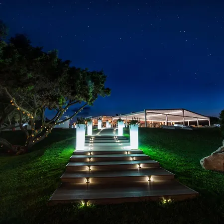 Almar Timi Ama Hotel 5*