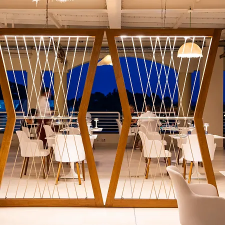 Almar Timi Ama Hotel