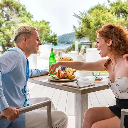 Almar Timi Ama 5* ヴィッラシミーウス