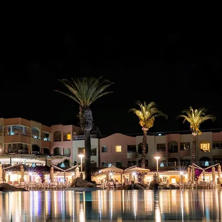 Hotel Almar Timi Ama & 5*